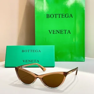 BV1414 006 Cat-Eye Sunglasses