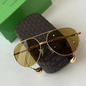 BV1701LA Gold Beige Aviator Sunglasses