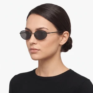 Black Eyewear Oval Sunglasses – Vintage-Inspired