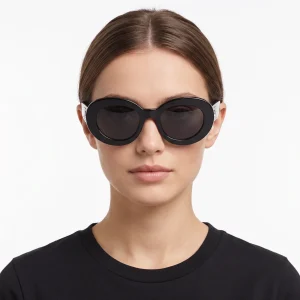 CL40312U Triomphe Black