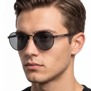 Sunglasses with Iconic Metal Plaque – Black Lenses
