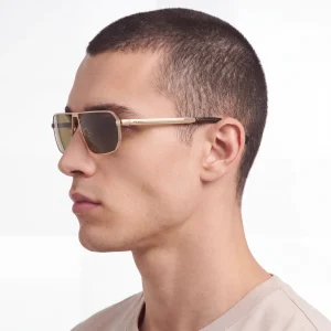 Sunglasses with Iconic Metal Plaque – Loden Lenses