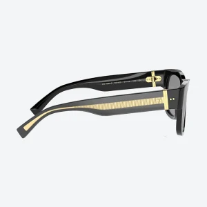 DG4390 Shiny Black