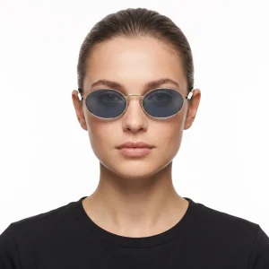 Vintage-Inspired Oval Sunglasses – Gold Frame