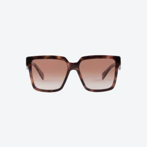 Oversized Sunglasses – Chic Frame