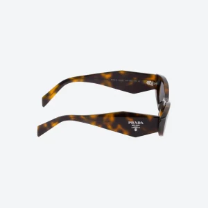 Tortoiseshell Cat-Eye Sunglasses – Gray Lenses