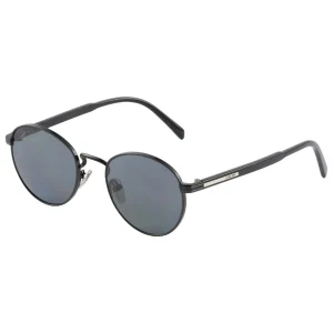 Sunglasses with Iconic Metal Plaque – Black Lenses